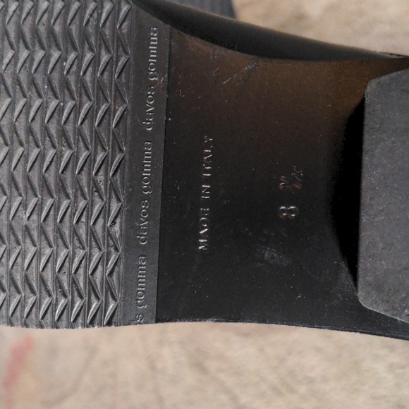 EVERLANE The Modern Chelsea Boot - Picture 11 of 15